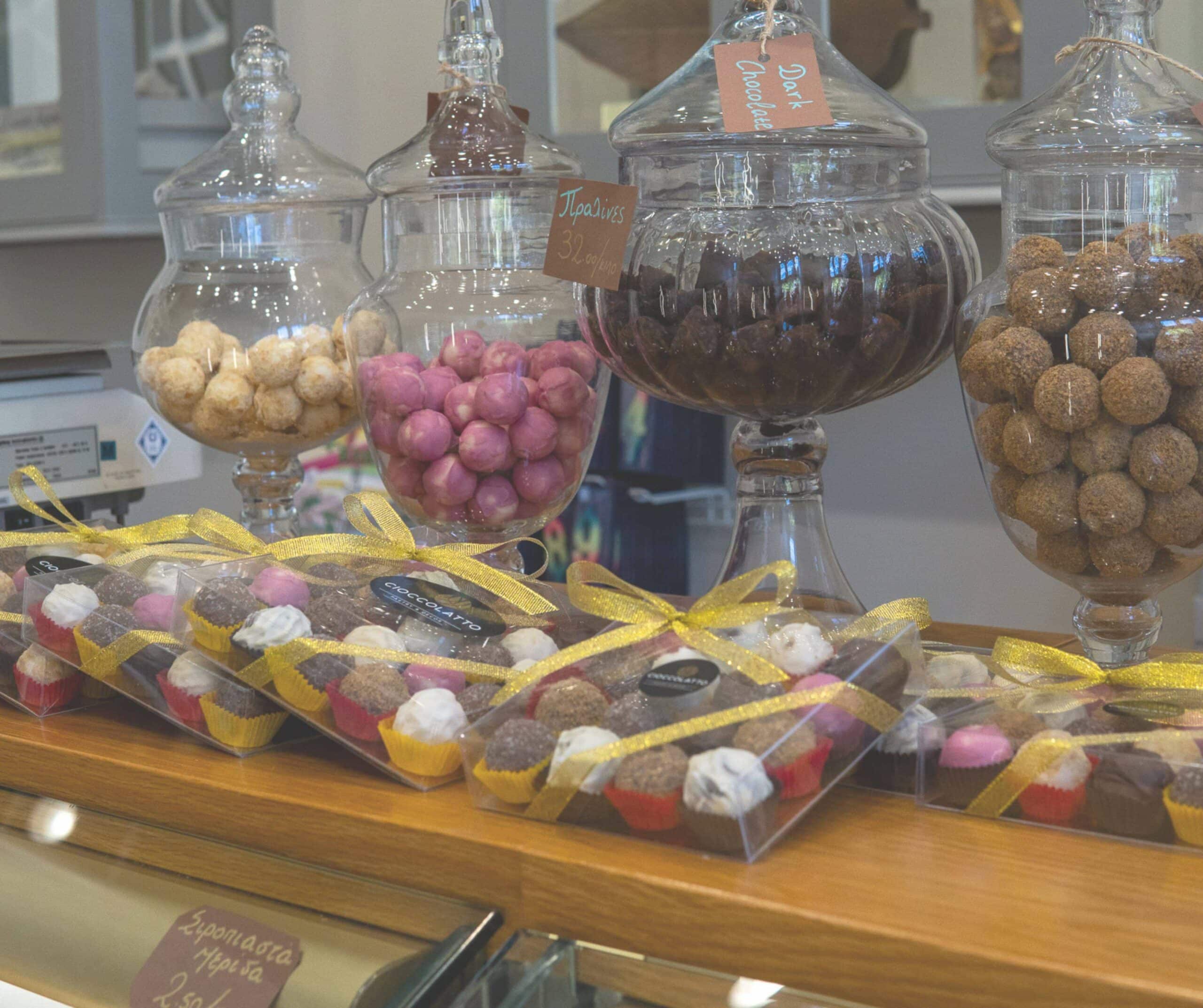 Ζαχαροπλαστειο Cioccolatto pastry & decor