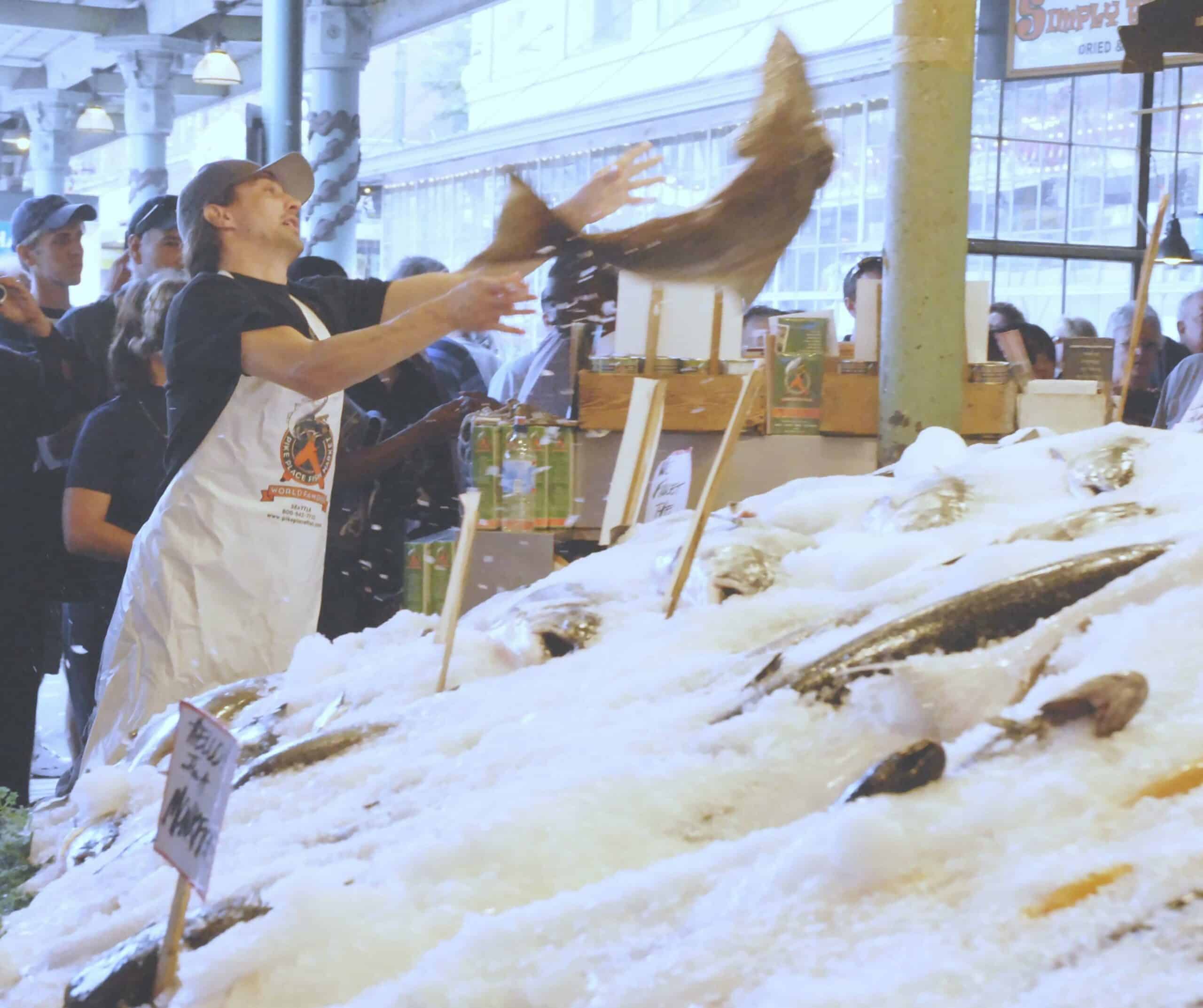 fish throwers at pike place